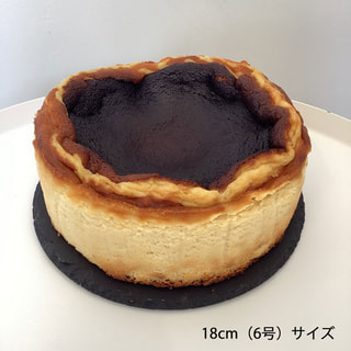 壺焼き芋のバスクチーズケーキ 18cm（6号サイズ）